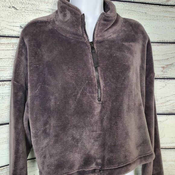 Urban Outfitters Women’s Cropped Fuzzy Fleece Pullover Sweatshirt Brown Size M - Picture 2 of 6